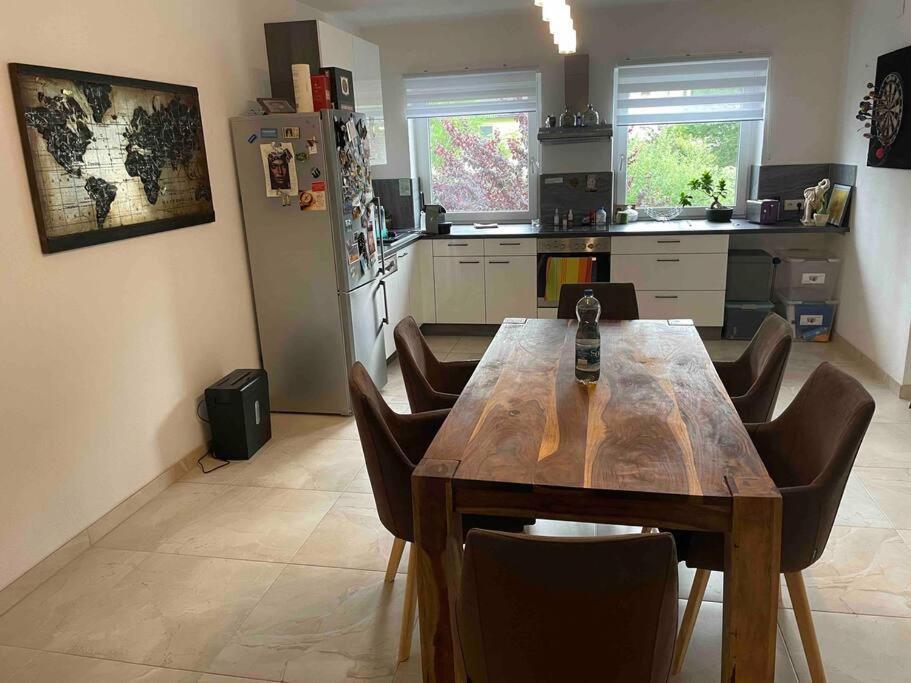 Moderne Wohnung Mit Stil Gross Gerungs Exterior foto