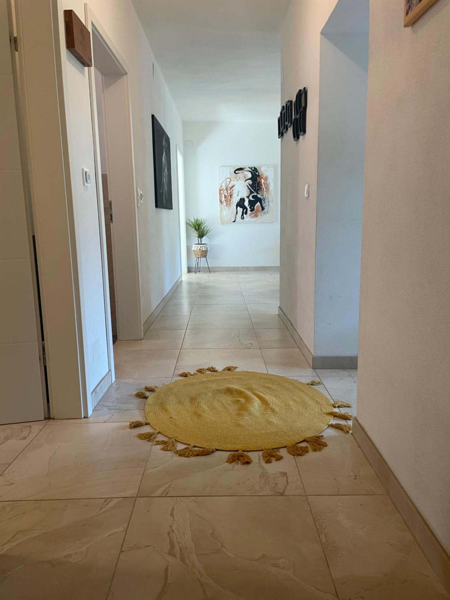 Moderne Wohnung Mit Stil Gross Gerungs Exterior foto